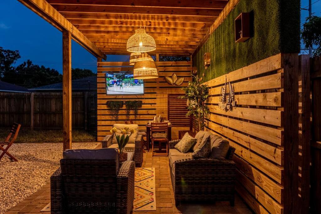 Upscale Ybor House With Outdoor Living Space Tampa Bagian luar foto